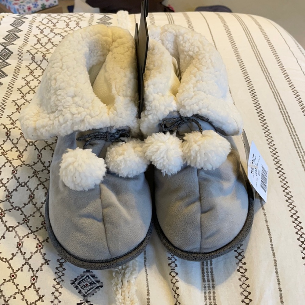 CuddlDuds Slippers